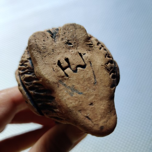 Statua scultura uccellino affamato HW Harry Whyte vintage ceramica australiana firmata vintage - Foto 8 di 10