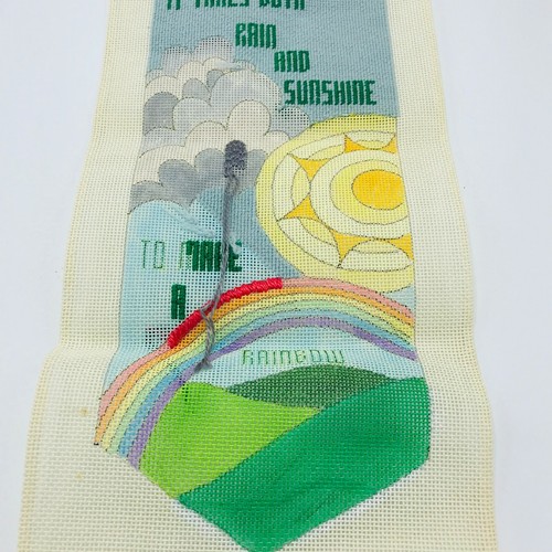 Lona vintage pintada a mano con patrón de punta de aguja lluvia sol arco iris orgullo - Imagen 8 de 8