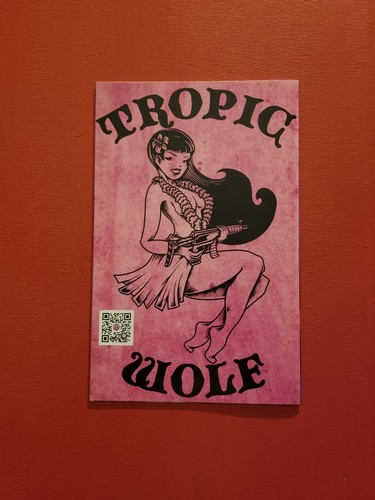 BAD DONUT COMICS - BAD WOLF #3 KICKSTARTER COSPLAY COVER COMIC BOOK - NEAR MINT - Picture 2 of 2