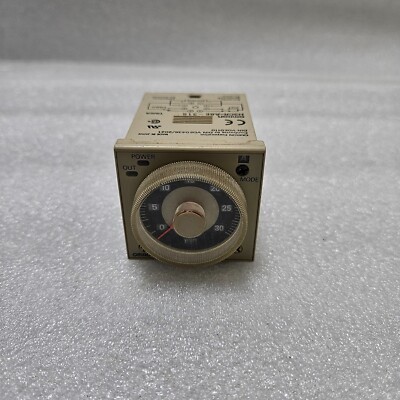 OMRON H3CR-A8E-315 MULTIFUNKTIONS-TIMER 24VDC/AC