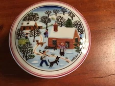 Villeroy & Boch Naif - small bowl with lid (winter scene)