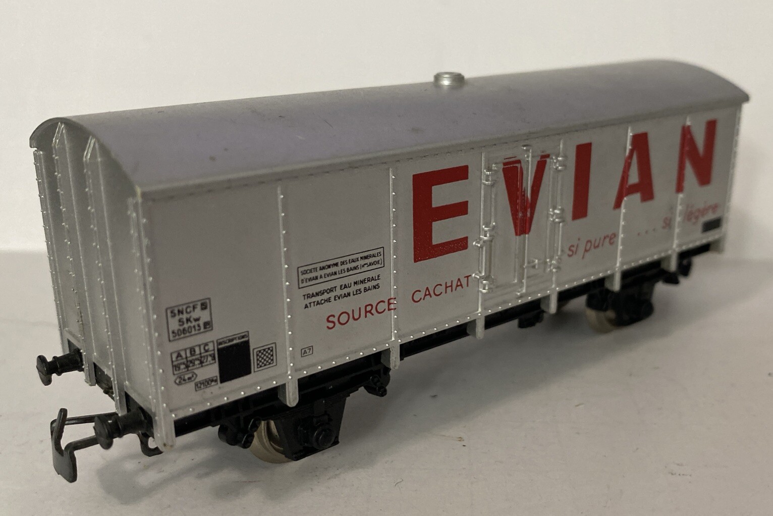 Picture 3 of 5