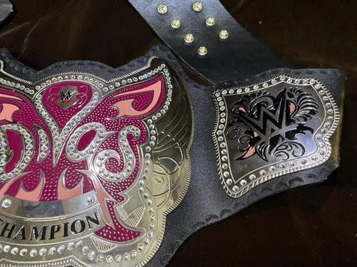NEW Divas Women World Wrestling Championship Wrestling Adult Replica Belt - Picture 11 of 13