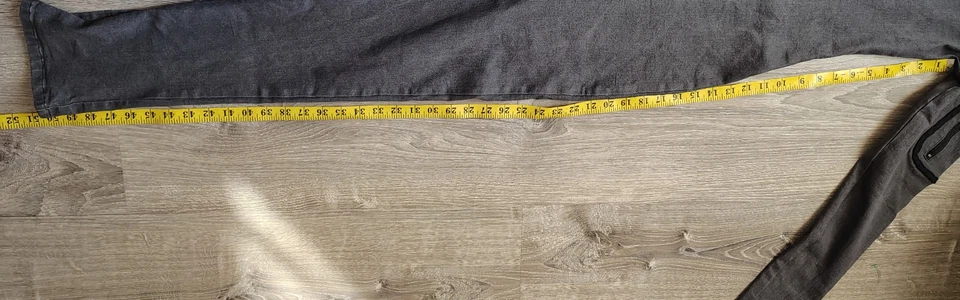 Traje de cuerpo de mujer grande gris aspecto de mezclilla bolsillos agujeros para el pulgar cremallera *costura rasgada Foto 4 de 4