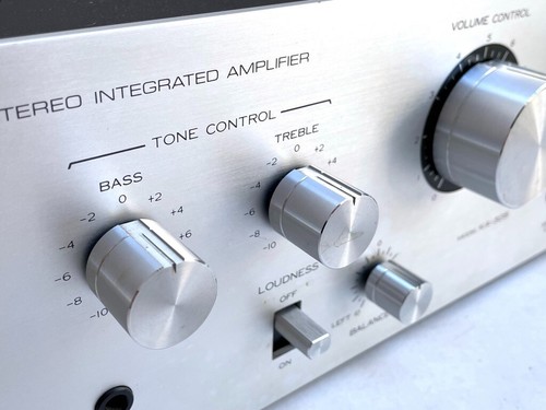 Amplificador estéreo Kenwood KA-305 de colección con entrada de fono - años 70 - Hecho en Japón - Imagen 8 de 14