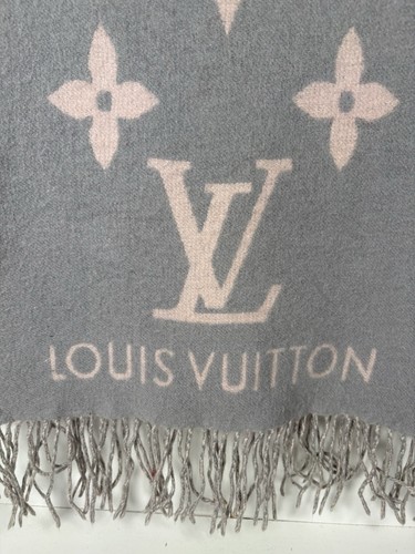 Louis Vuitton Scarf Womens Blue Pink Wool Silk Blend Made In Italy Monogram - Picture 4 of 8