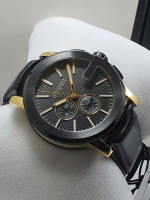 Gucci YA101203 G Chrono Wrist Watch for Men -  Black- brand New