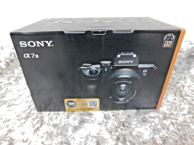 Sony α7IIIキットレンズ 新品未使用 SEL2870 28-70mm Amazon.com : Sony a7III Full Frame Mirrorless Camera with FE 28