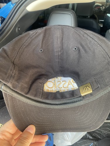 Cappello/Berretto Strapback La Passione di Cristo Ricamato Vintage Nuovo senza etichette - Nero - Foto 3 di 3