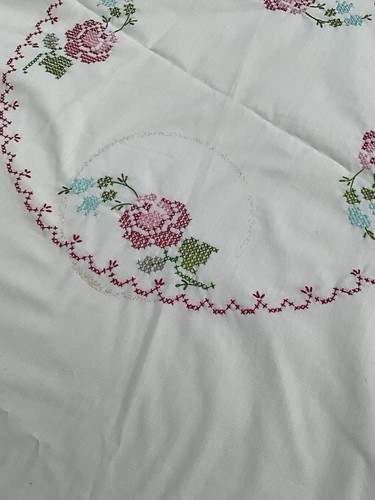 "Mantel vintage 56"" redondo bordado hecho a mano beige flecos lino primavera" - Imagen 10 de 11