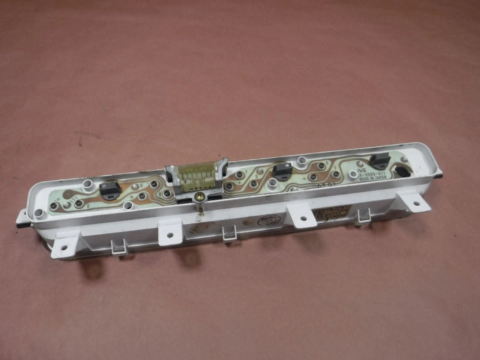 Jeep Wrangler YJ 92-95 Dash Instrument Center Gauge Cluster 56004888 Free Ship - Image 4 of 4