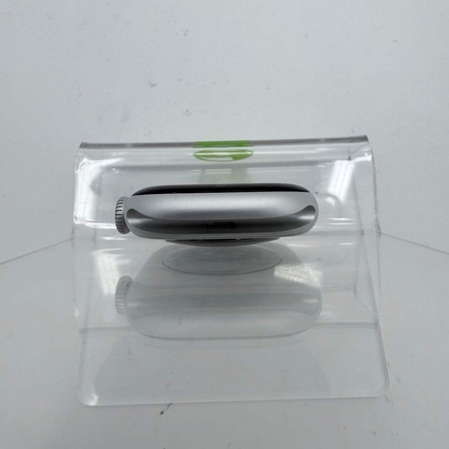 GPS Only Apple Watch Series 10 42MM Silver Aluminum MWX53LW/A Face Only - Picture 7 of 12