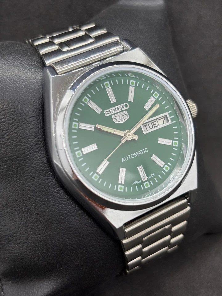 Reloj Pulsera Hombre Vintage Reacondicionado Seiko 5 Automático Día/Fecha Japón - Imagen 3 de 4
