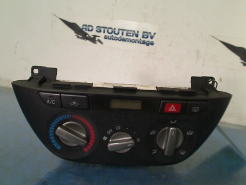 2003 Toyota RAV4 (A2) CONTROL AIR CONDITIONING CONTROL PANEL AC 5590042150 - Picture 2 of 4