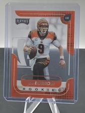 JOE BURROW 2020 PANINI CHRONICLES PLAYOFF MOMENTUM SSD #M-1 ROOKIE CARD (RC) QB