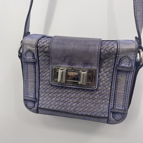 Rebecca Minkoff Mini Leder Crossbody Schultertasche geflochten lila Boho Kern LESEN - Bild 4 von 17
