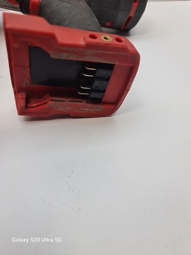 Milwaukee M18CHIDH716 Impact Driver + Bit Set in Case - Used - Picture 5 of 9