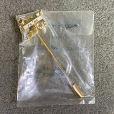 Steam Locomotive Stick Pin NOS Lions Club PA 1985 Gold Tone Stick Pin