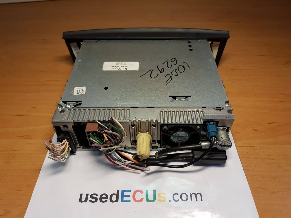Renault Laguna 2005-07 MK2 Radio CD NAV Stereo Player WITH CODE 