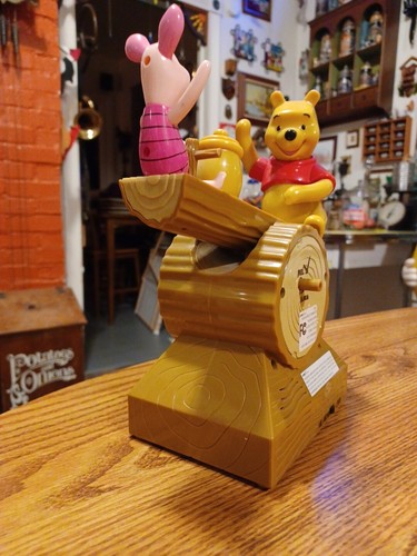 Vintage Pooh & Piglet Seesaw Clock -'Tested and Works! - Picture 8 of 15