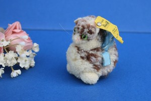 Old-Vintage-Miniature-Wool-PomPom-STEIFF-TABBY-TOY-CAT-Silver-Ear-Button-7290-05