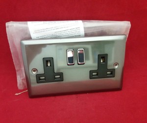 Varilight Xr5db 2g 2gang Double Socket Decorative Rockers Pewter