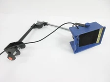 HAKKO FA-400 SMOKE ABSORBER SOLDERING FUME EXTRACTOR & C1568 WHITE LIGHT STAND