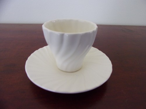 Vintage Franciscan Ware Coronado Demitasse Cup And Saucer Set - Picture 2 of 9