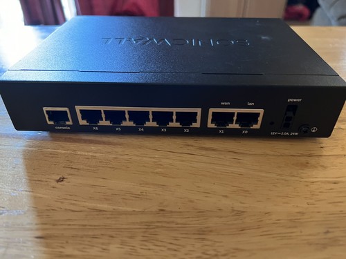 SonicWall TZ400 Network Firewall APL28-0B4 With Power Adapter - Afbeelding 2 van 5