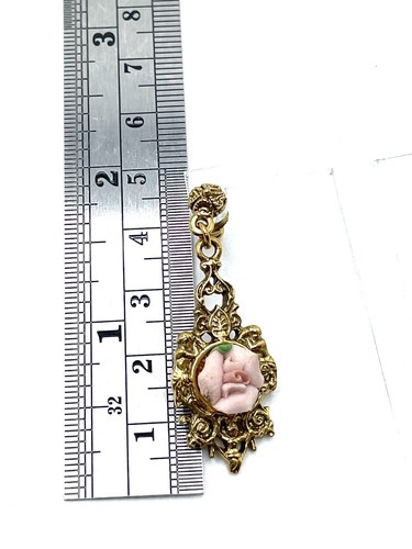 Vintage Gold Filigran Porzellan Rosa Rosette Romantische Tropfen Hängen Ohrringe - Bild 6 von 6