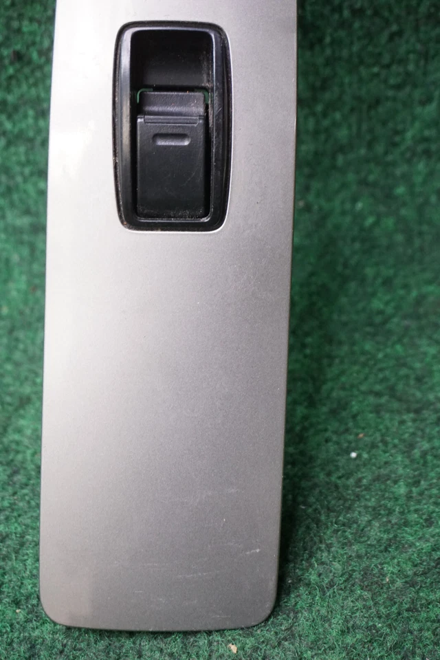 2005 2006 2007 2008 2009 TOYOTA AVALON LEFT REAR Window Switch OEM 74272AC050 - Image 3 of 4