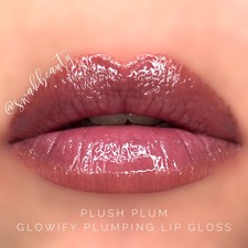     Plush Plum GLOSS  LipSense SeneGence NEW/SEALED ---BUY MORE/SAVE MORE