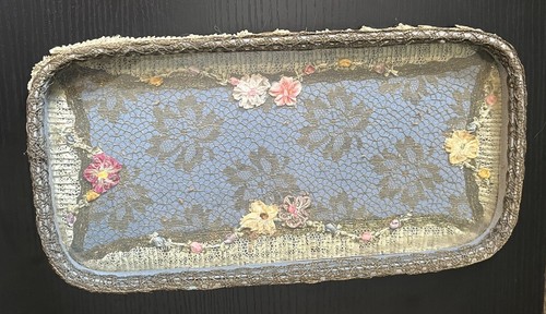Antiker französischer Kosmetikspiegel & Tablett mit Seidenband Rosenspitze viktorianisches Boudoir - Bild 10 von 19