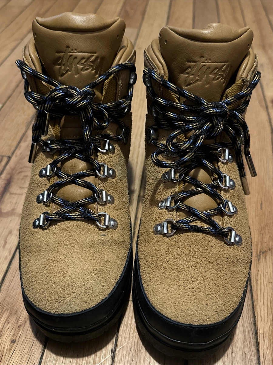 STUSSY X TIMBERLAND WORLD HIKER SZ 8.5 GORE TEX BOOT BROWN