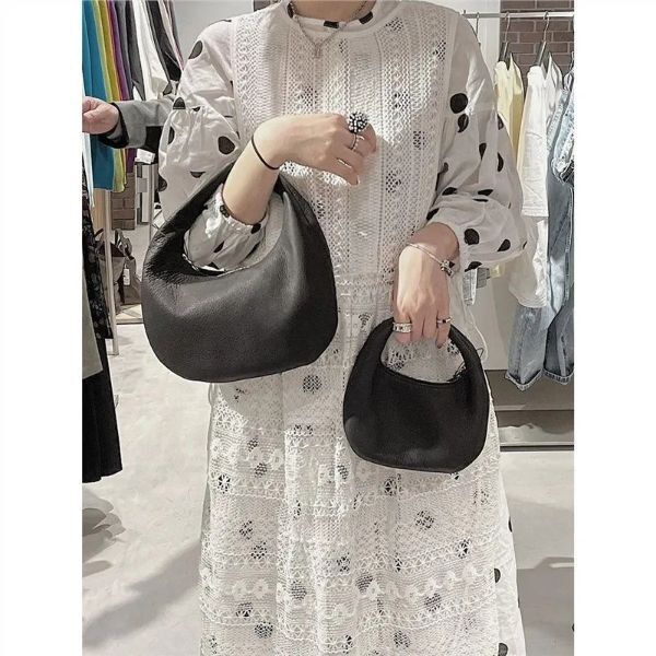 Check Description Aeta Deer leather one shoulder bag da59 Check Description Aeta Deer leather one shoulder bag da59