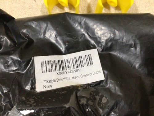 Oasis Poultry Water Nipple Saddle Style for Geese Ducks Chickens Qty 10 Yellow - Picture 3 of 4