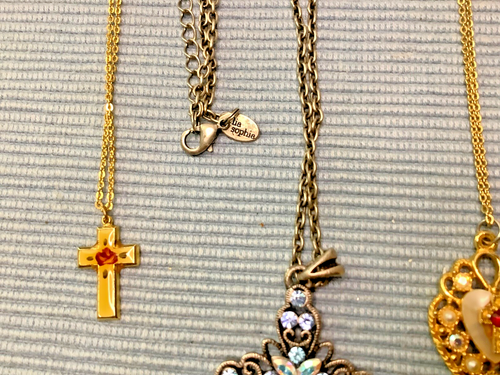 Vintage Avon, AJMC, Lia Sophia, Religious / Catholic Mixed Jewelry Lot - Picture 10 of 18