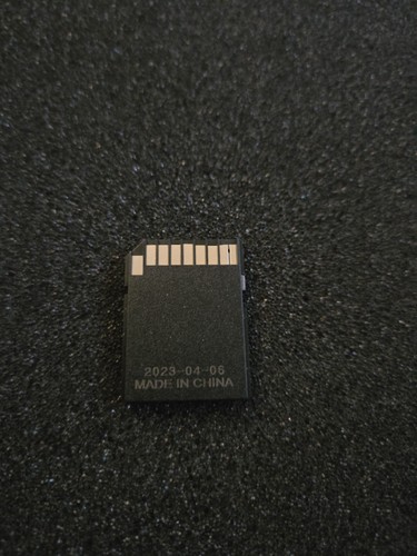Carte mémoire MicroSDXC SanDisk EXTREME PLUS 512 Go avec adaptateur UHS-I, U3, A2, V30 - Photo 3 sur 4