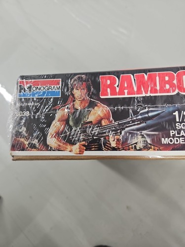 Monogram Rambo Combat Chopper Helicopter 1/24 Scale Model Kit 1985 Sealed - Bild 4 von 9