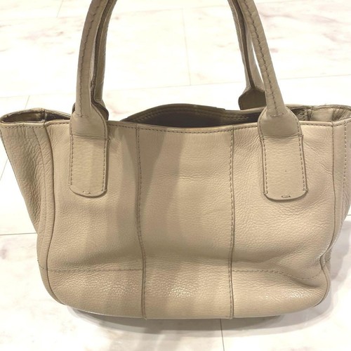 Salvatore Ferragamo 11 inch Gancini 2way beige tote bag - Picture 3 of 15