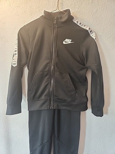 NIKE Navy Black Boys Zip Up Track Jacket Pants Set White Logo SIZE L 116 -120CM - Picture 2 of 7