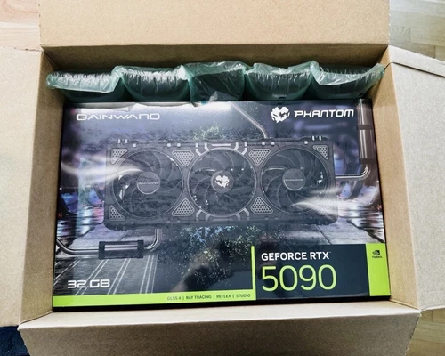 Gainward Nvidia GeForce RTX 5090 Phantom Grafikkarte 32GB GDDR7 