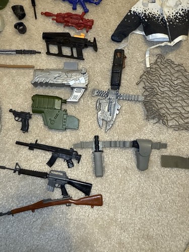 Vintage 90s GI JOE 12'' Military Action Figures Dolls & Accessories Lot - Picture 6 of 11