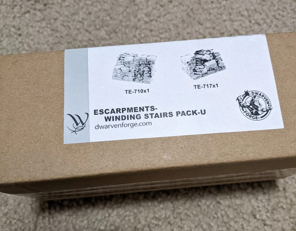 Dwarven Forge Escarpment Wilderness Terreno Escaleras Pata de Titan LOTE SIN PINTAR Foto 2 de 4