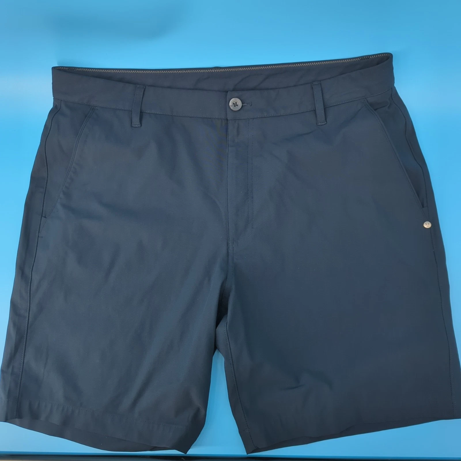Vuori Meta Shorts Mens 36 Blue Performance 9 Inch Golf Performance Stretch V379