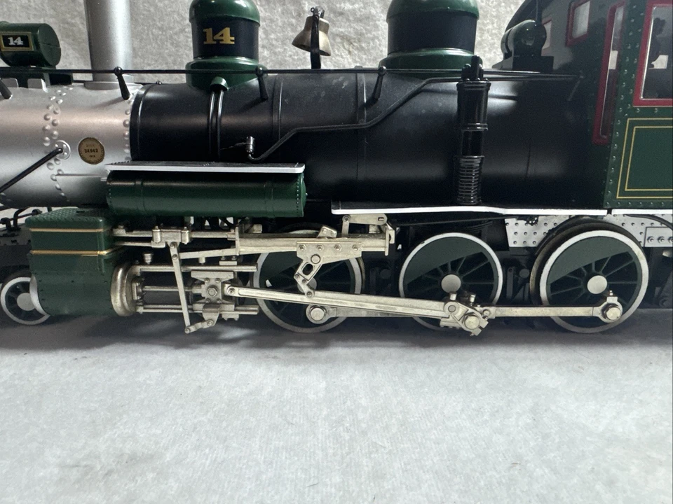 Bachmann G Scale 4-6-0 Steam Locomotive With Metal Gears And Rods For Train Set - Image 4 of 4
