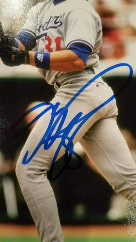 MLB HOF CATCHER MIKE PIAZZA AUTOGRAPHED DODGERS 8X10 COLOR PHOTO - PSA/DNA COA - Picture 4 of 5