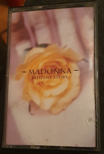 MADONNA - BEDTIME STORY / JUNIOR VASQUEZ REMIX 1995 UK "BLACK" CASSETTE SHELL - Picture 3 of 3