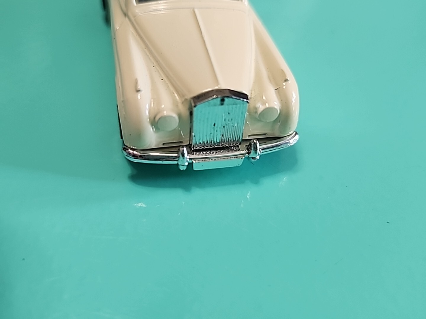 Picture 5 of 16