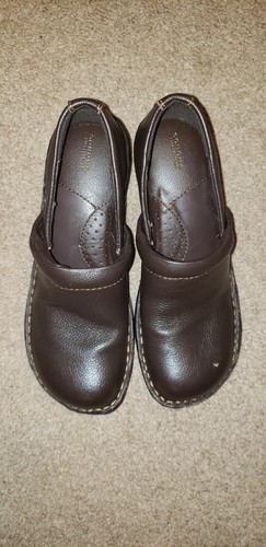 Sonoma Brown Leather Clogs. Size 6 1/2. - Picture 2 of 7
